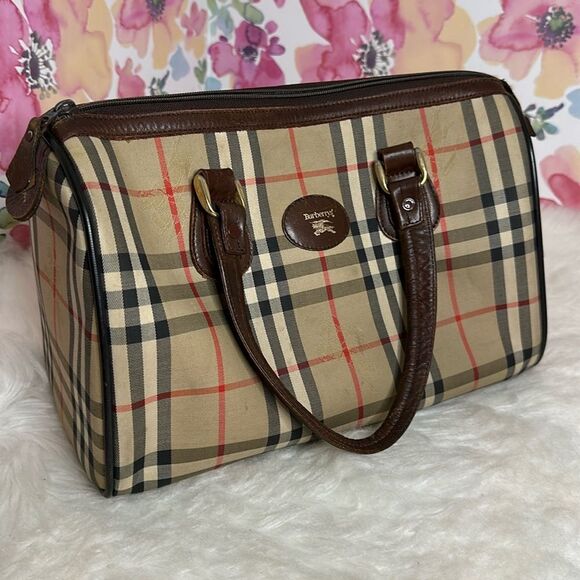 💯Authentic Burberrys Boston Handbag🍀 - Picture 12 of 17